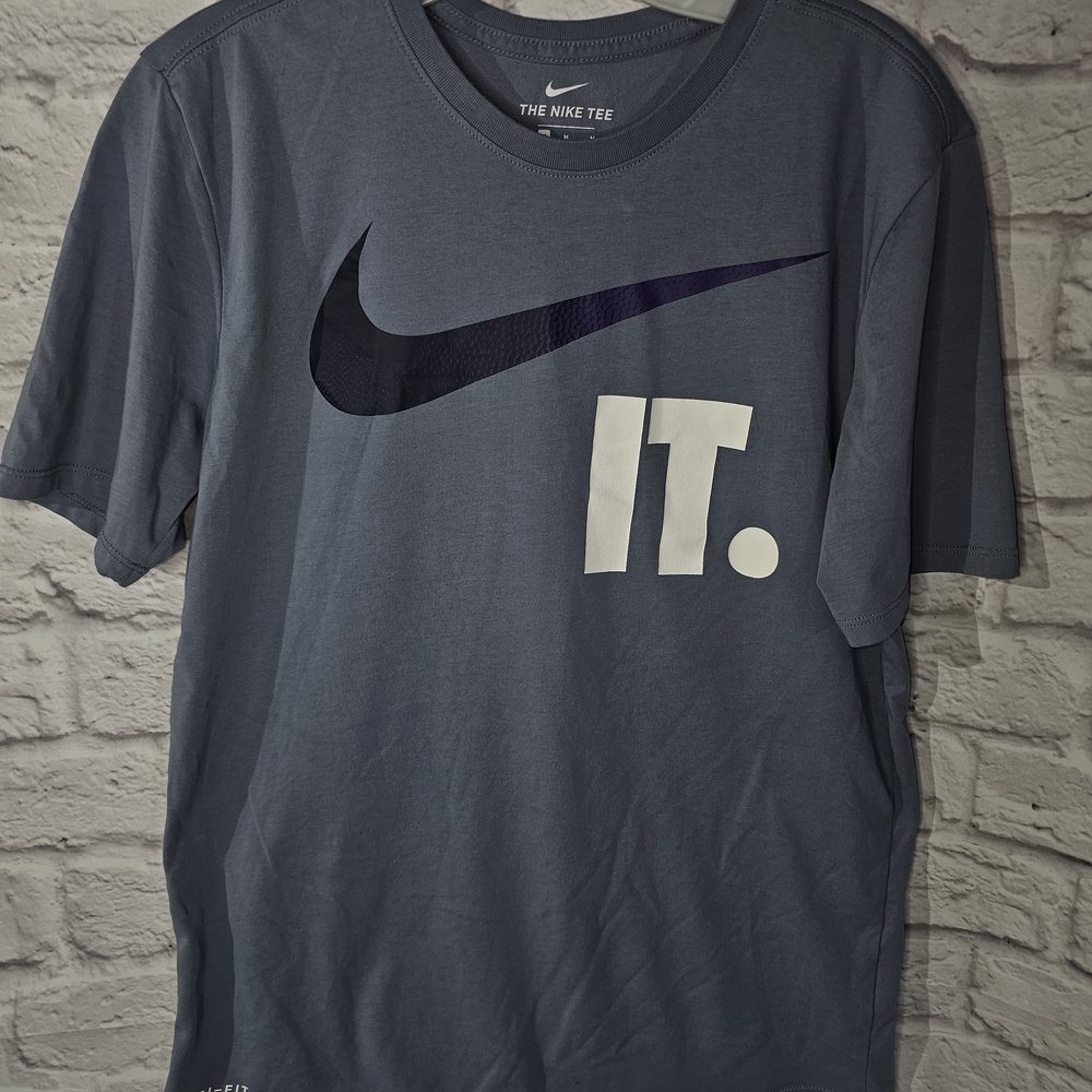 Nike Men's Dark Blue Swoosh T-Shirt